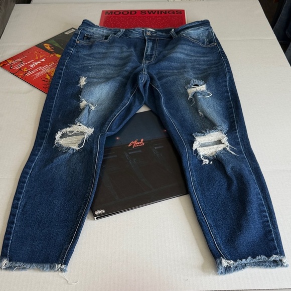 KanCan Denim - KanCan Distressed Skinny Jeans Medium Wash Raw Hem Stretch Denim Size 14 Women